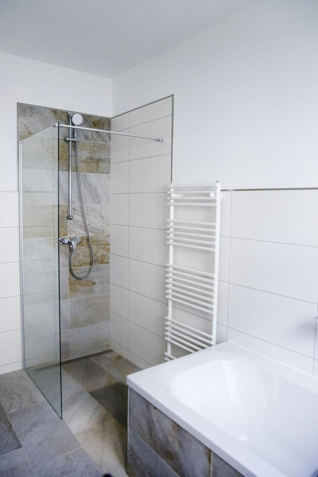 Apartmenthaus Windland Pouch Luaran gambar